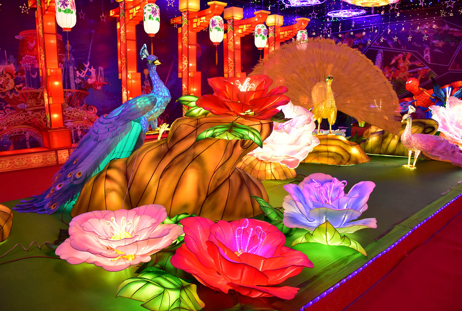 Lys opp rommet ditt med utsøkt kinesisk lanternekunst-01 (1)