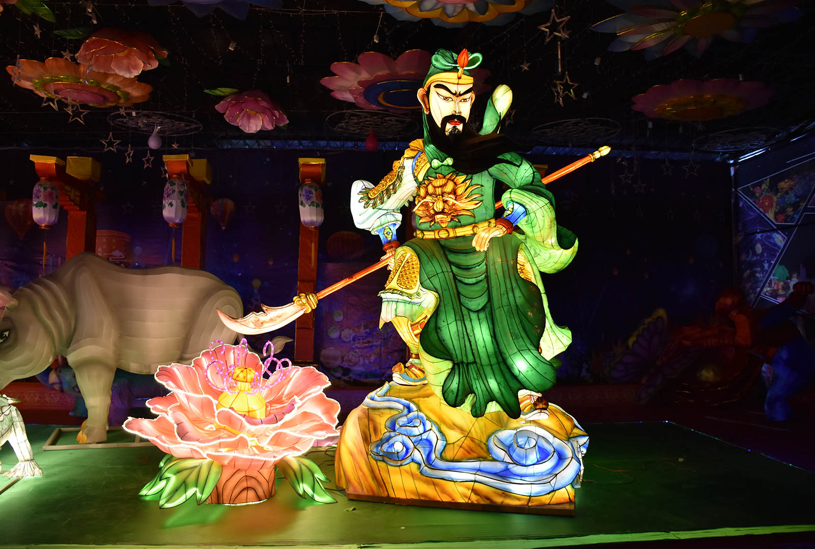 Lys opp rommet ditt med utsøkt kinesisk lanternekunst-01 (3)